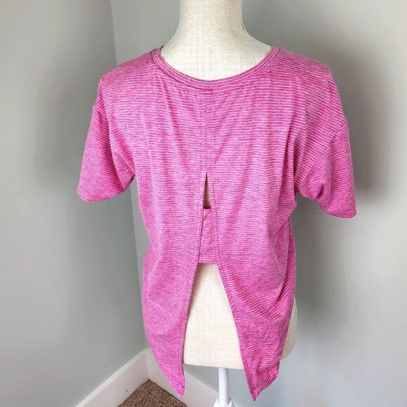 Gap Fit Womens Short Sleeve Open Tie Back Fushia Top Size Small - Picture 5 of 7
